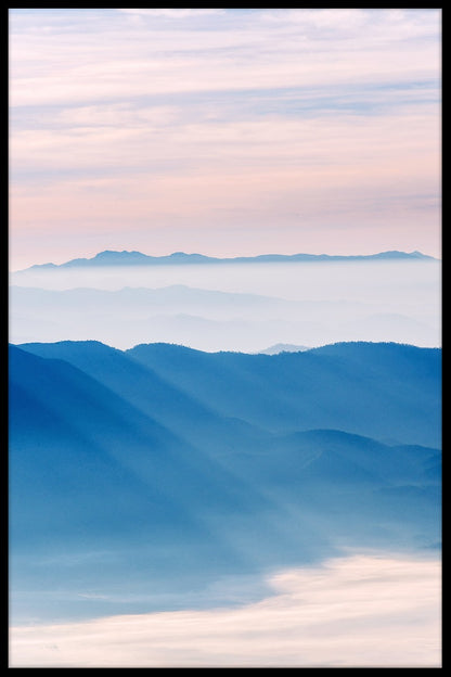 Solstrålar på berget poster